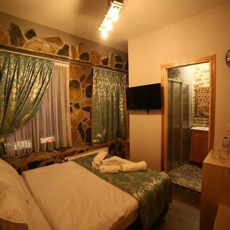 Little Ganj Suites Istanbul Bagian luar foto