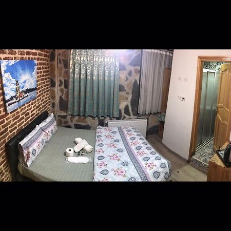 Little Ganj Suites Istanbul Bagian luar foto