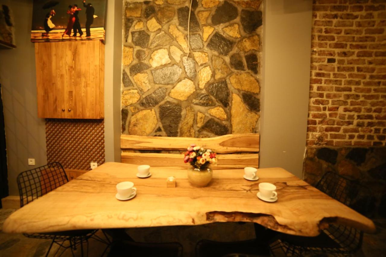 Little Ganj Suites Istanbul Bagian luar foto