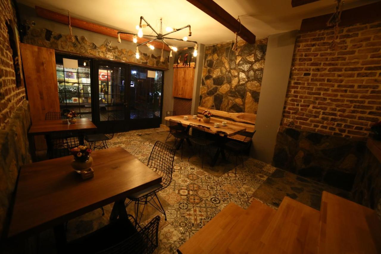 Little Ganj Suites Istanbul Bagian luar foto